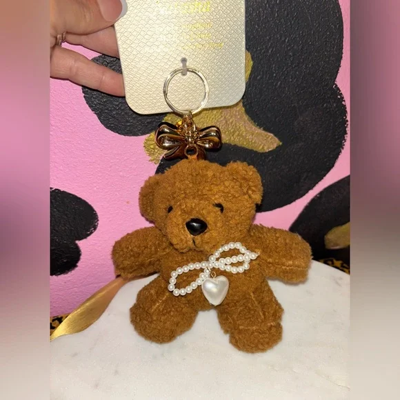 Brown Teddy Bear Key Holder - Picture 1 of 2